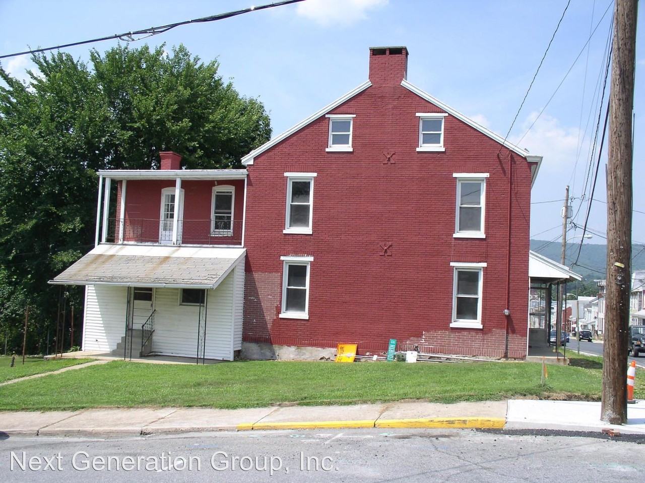 330 S Fourth St - Photo 2 of 6