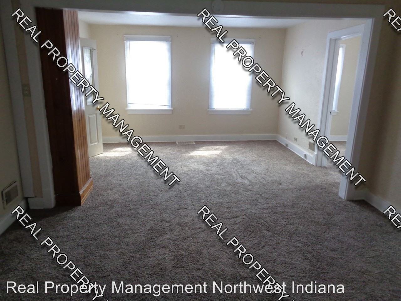 6 E Wilhelm St - Photo 2 of 13