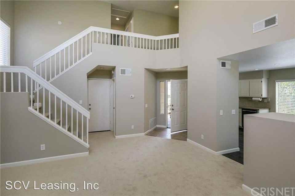 26525 Kinglet Pl - Photo 2 of 14