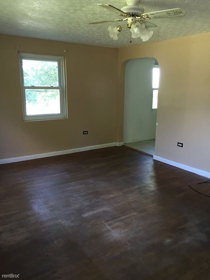 912 Dublin Ave - Photo 2 of 7
