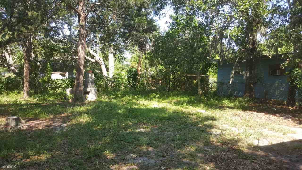 535 S Kentucky Ave - Photo 2 of 10