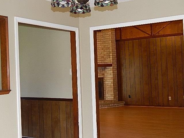 706 Sierra Dr - Photo 3 of 25