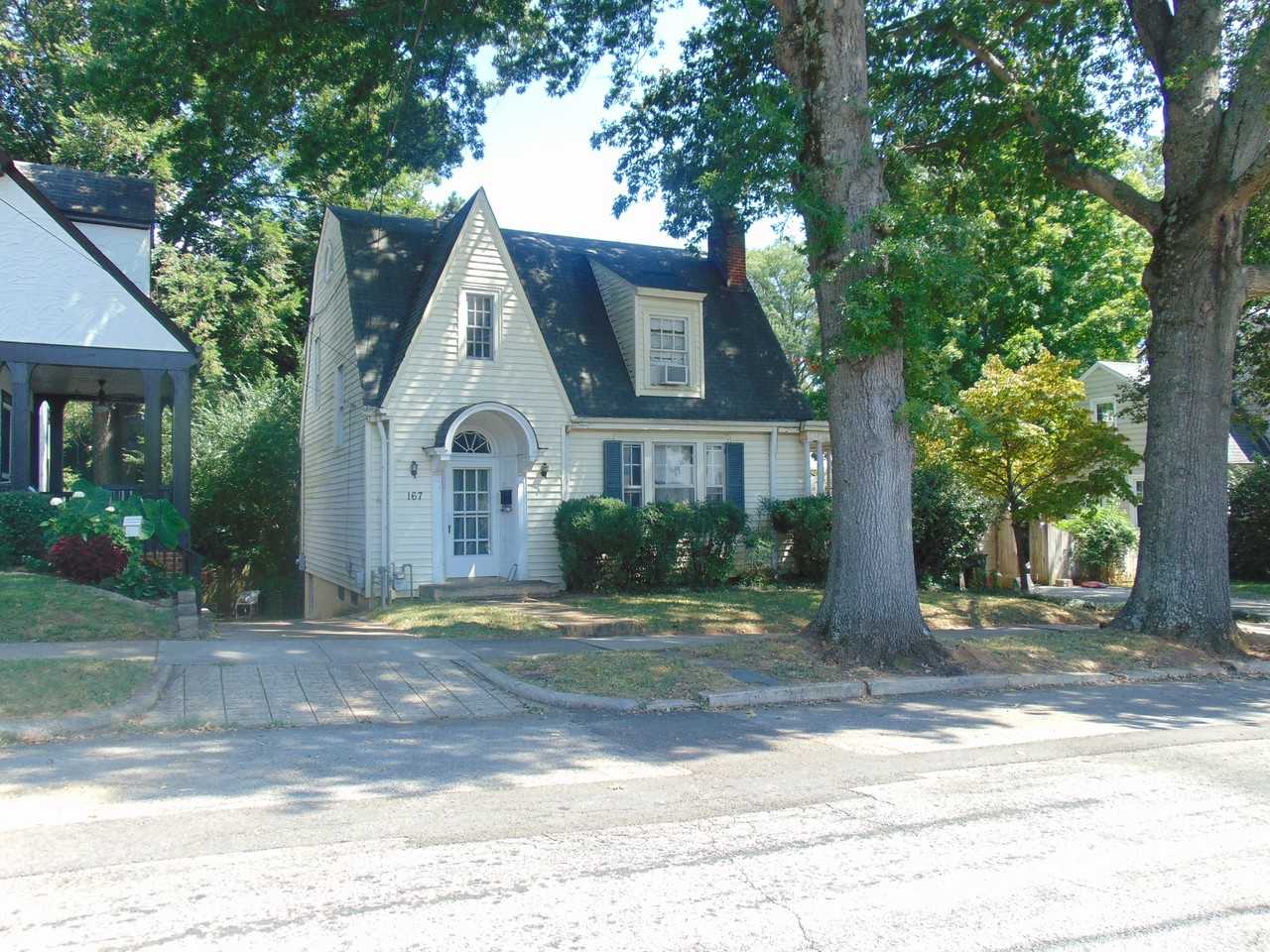 167 College Avenue, Danville, VA 24541 3 Bedroom Apartment for Rent