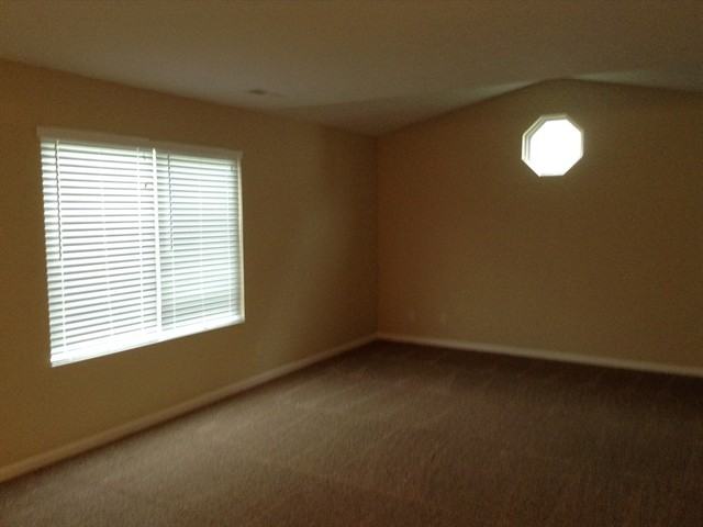 3114 Bridle Run Dr - Photo 2 of 9