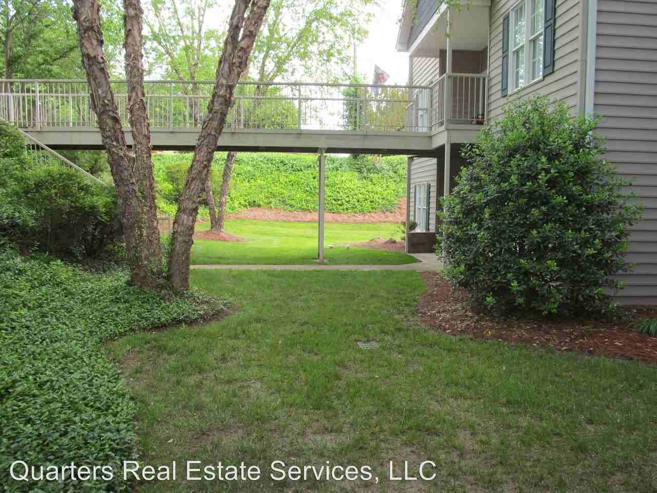 Lakeview Condos 101-207 - Photo 2 of 13