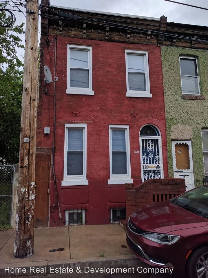 1947 N Darien St - Photo 2 of 11