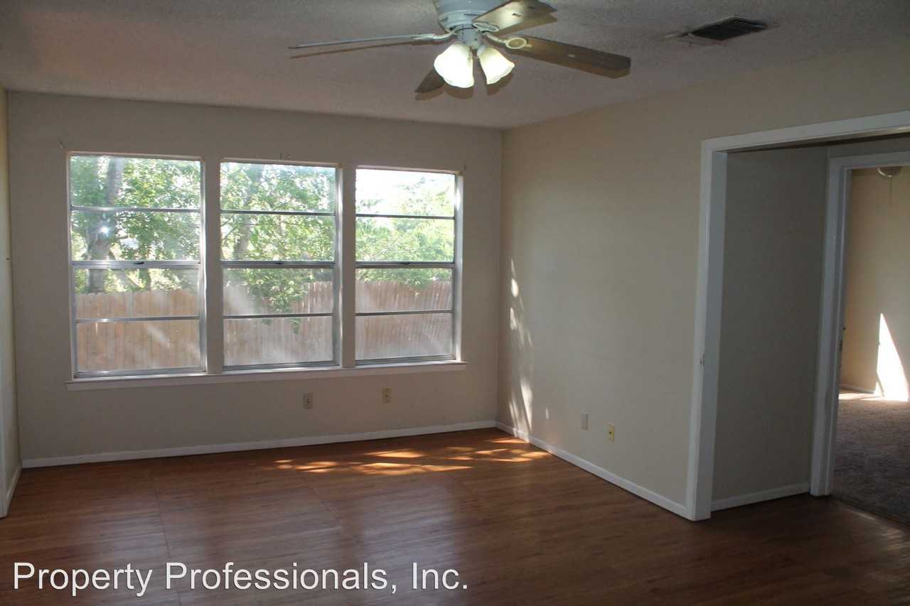 618 Gode Ln - Photo 2 of 8