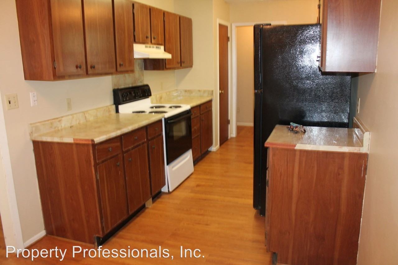 618 Gode Ln - Photo 3 of 8