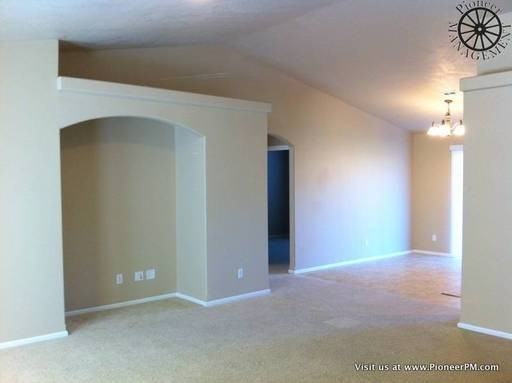 120 Gentry Loop - Photo 3 of 35