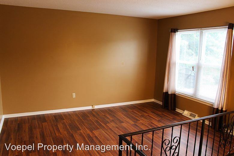 5818 NW Walnut Ct - Photo 3 of 15