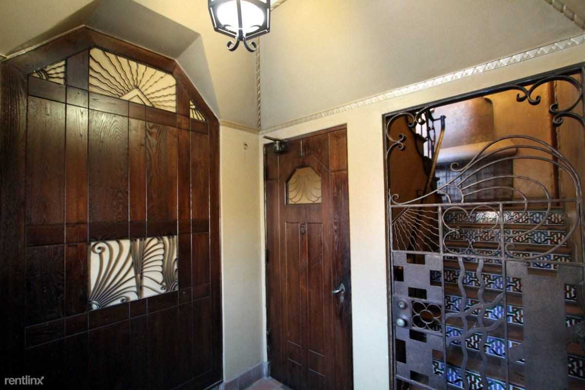 Moorish Mansion - Photo 2 of 10