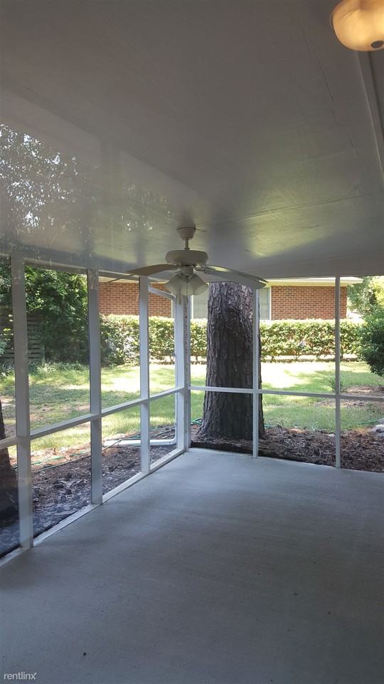 3326 Quaker Springs Rd - Photo 3 of 10