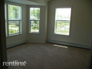 114 Briarwood Dr - Photo 2 of 11