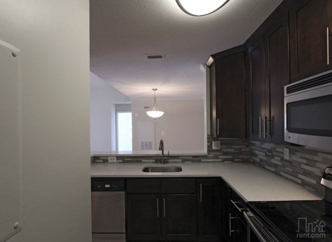 20253 River Ridge Terrace #202 - Photo 3 of 11