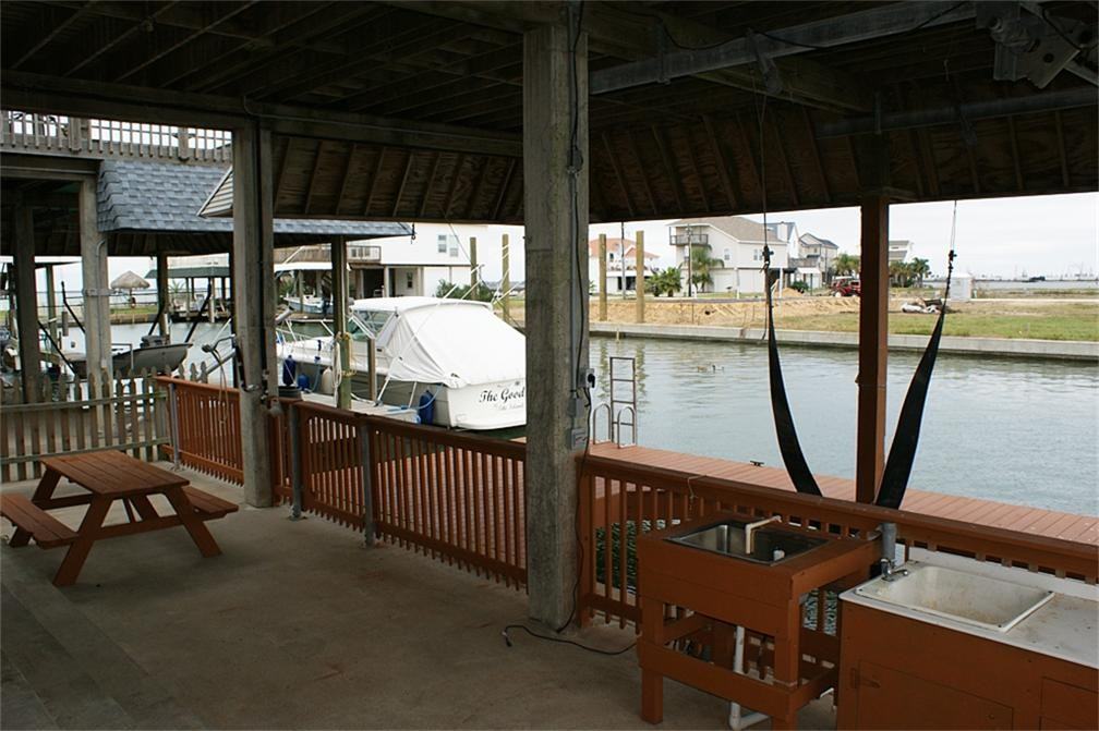 418 Windward Way - Photo 2 of 21