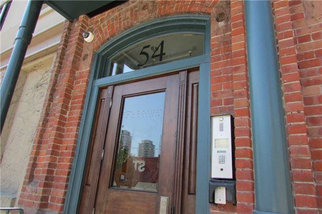 54 Berkeley St - Photo 2 of 11