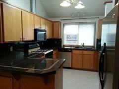 187 NE Nunan Loop - Photo 2 of 7