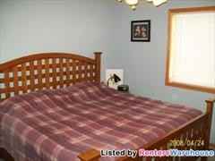 641 8th St - Photo 2 of 7