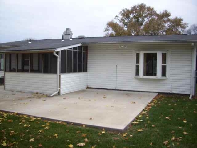 352 Catoctin Ave - Photo 2 of 9