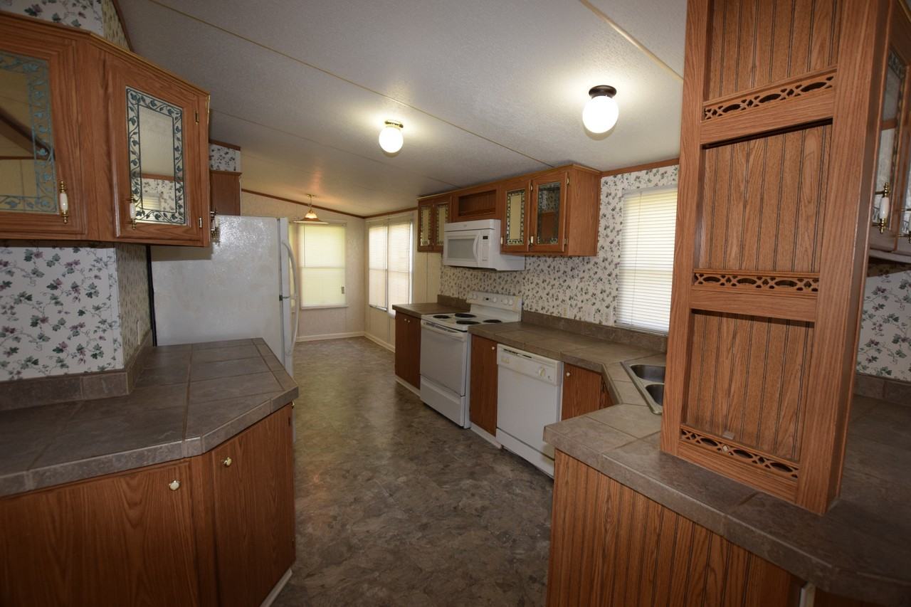 626 Ethel Dr - Photo 2 of 12