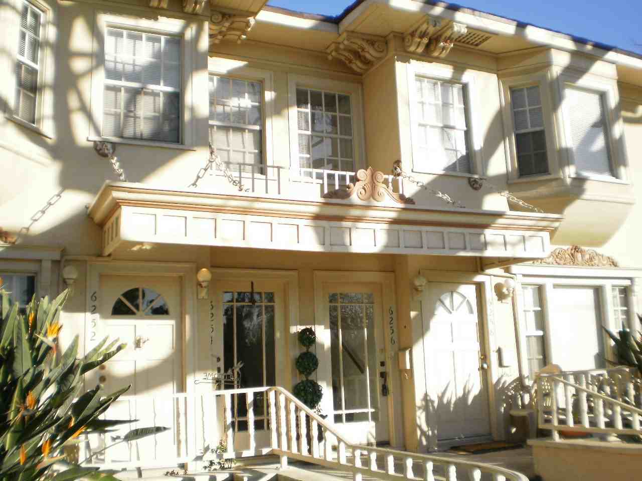 6256 Painter Ave - Photo 2 of 12