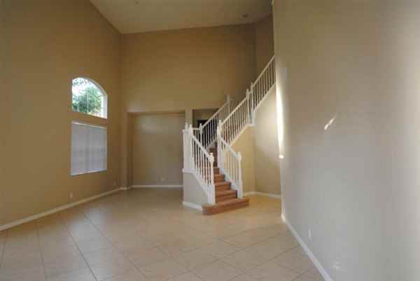 6729 Bulrush Ct - Photo 2 of 6