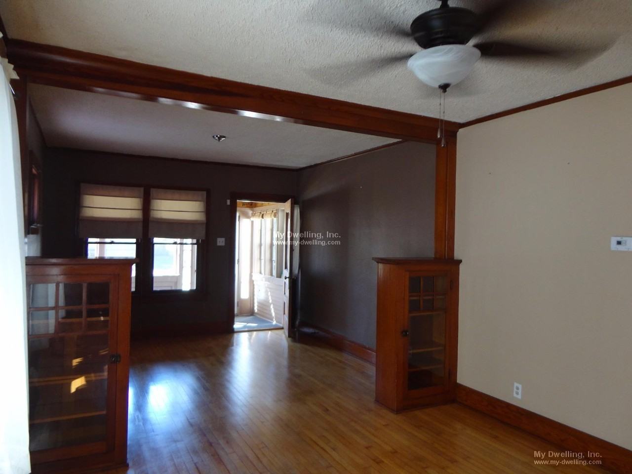 624 Madison Ave - Photo 3 of 23