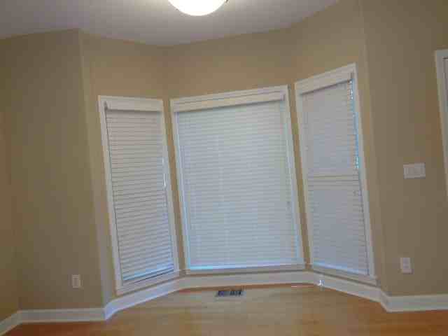 928 Wonderland Pass - Photo 2 of 12