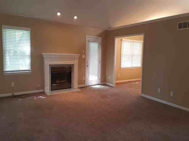 510 Arlington Ave - Photo 2 of 10
