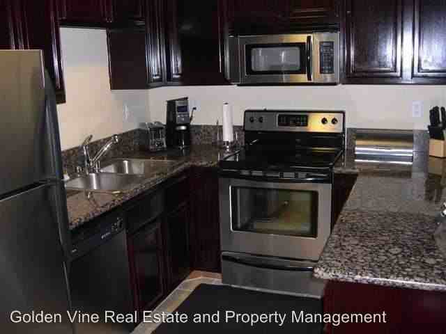 800 North Ln #14 - Photo 2 of 5