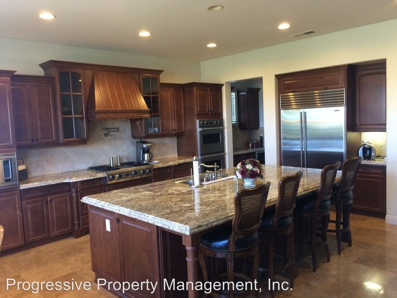 8052 Sanctuary Dr - Photo 2 of 2