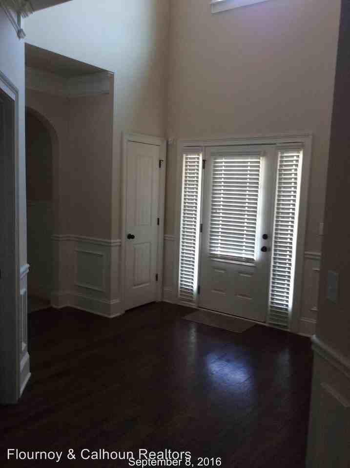 4 Gold St - Photo 2 of 20