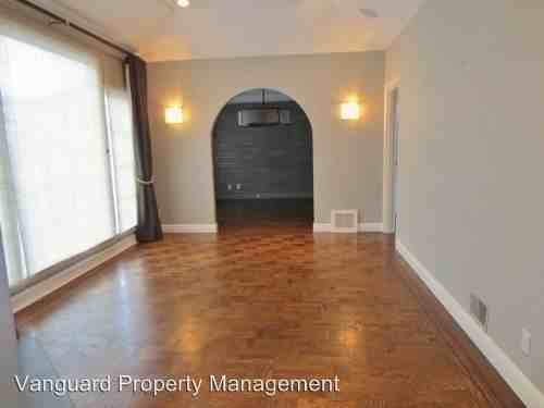 1721 Noe St - Photo 2 of 15