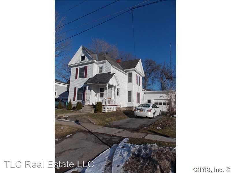 416 Budd St - Photo 3 of 25