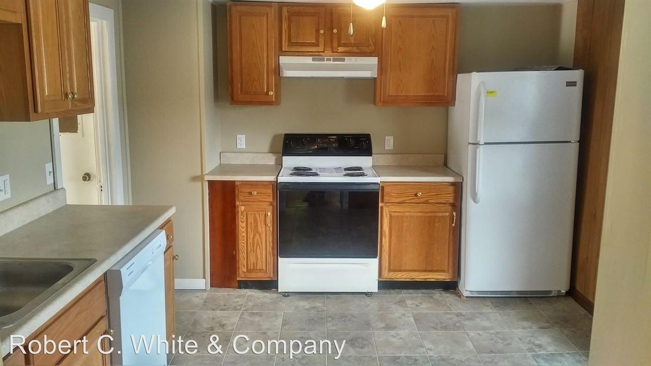 51 Grove St - Photo 3 of 13