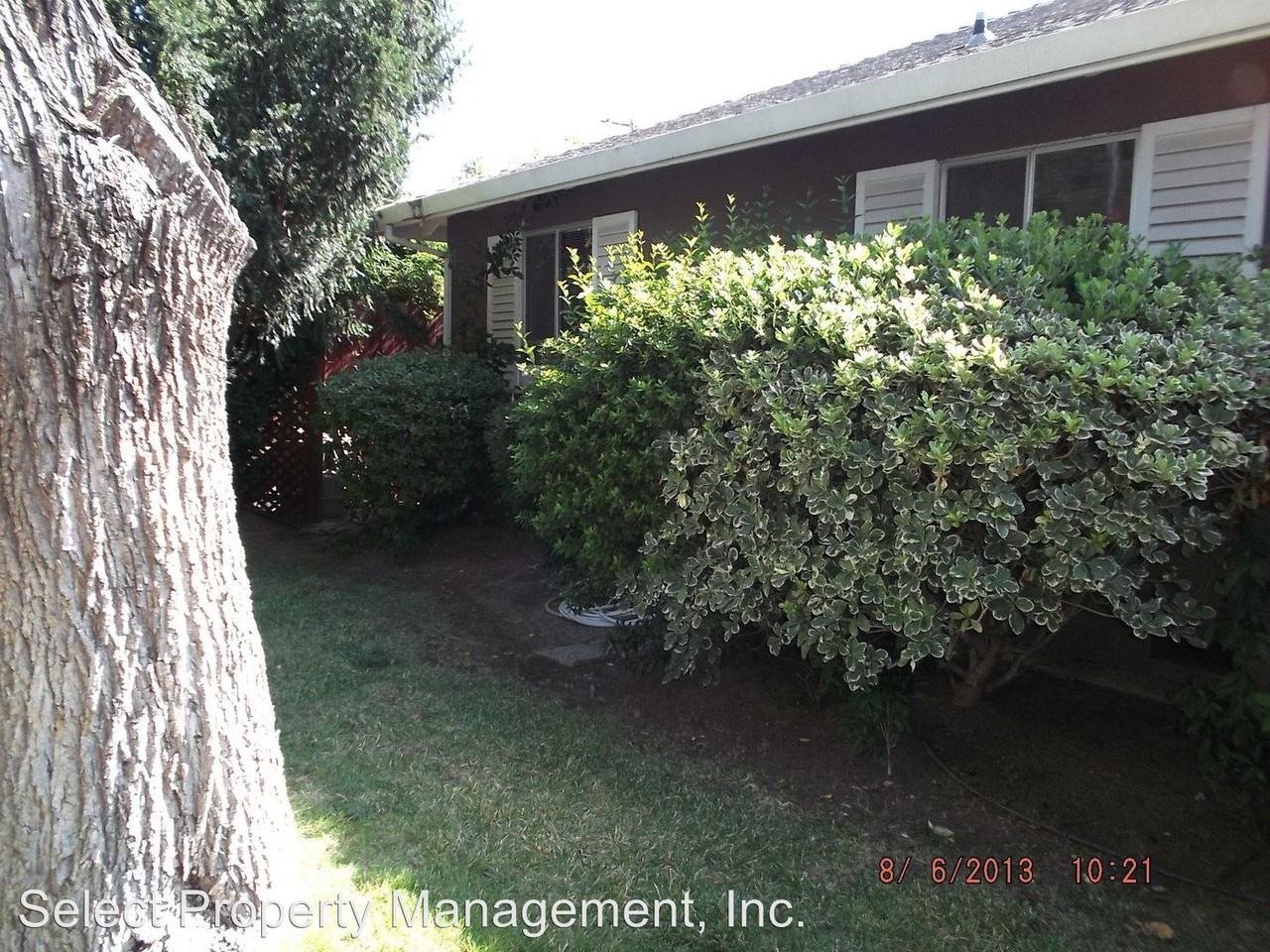 908 Pine Ln - Photo 3 of 16