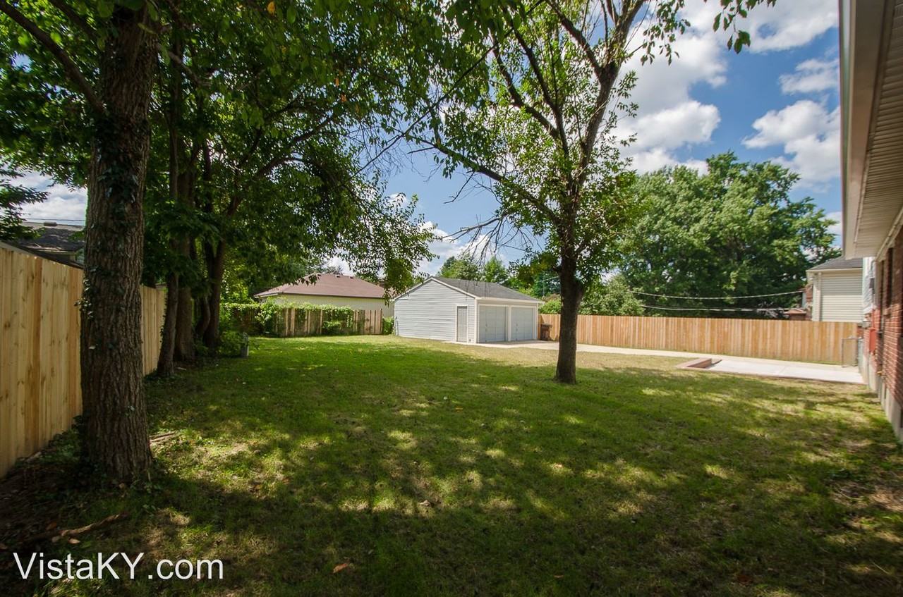 2802 Goose Creek Rd - Photo 3 of 23