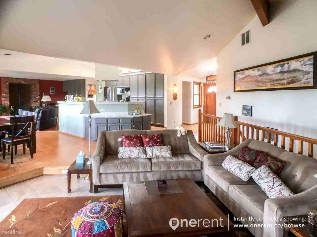 9923 224th St SW - Photo 3 of 23