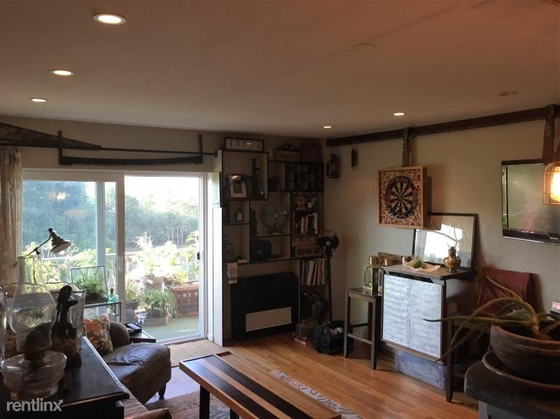 231 Coolidge Ave - Photo 2 of 6