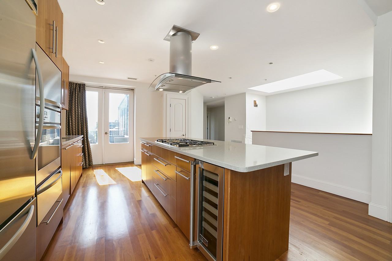 17 Durham St #5 - Photo 3 of 22