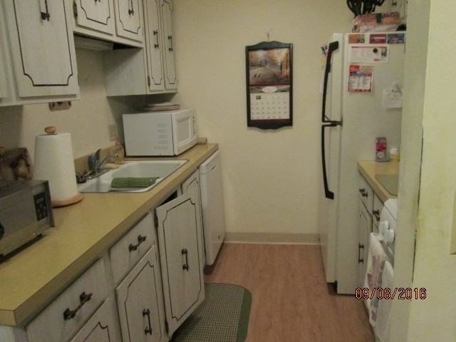 100 Evelyn Ln #C - Photo 3 of 12