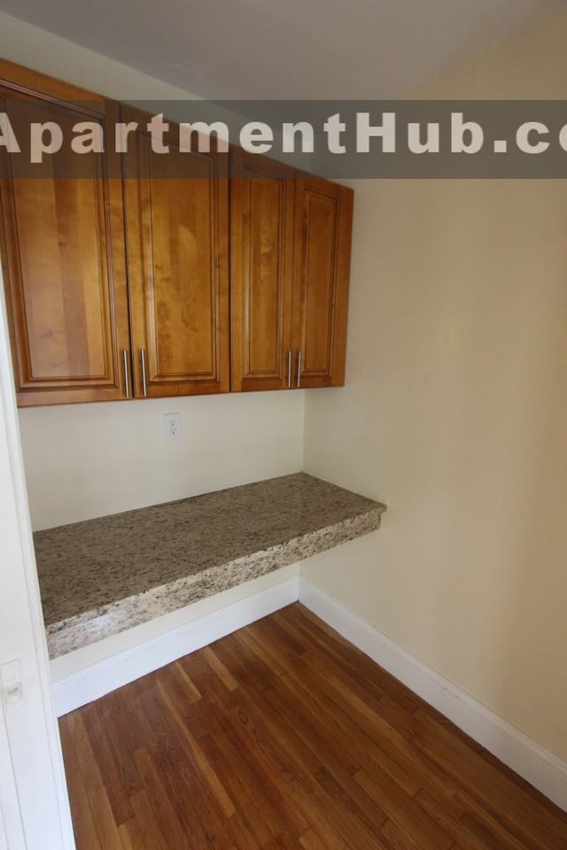 Highland Avenue #5 - Photo 4 of 4