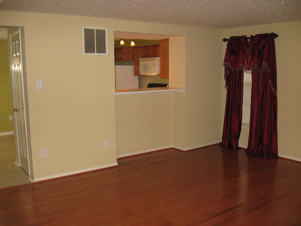 6012 Laurel Wreath Way - Photo 3 of 18