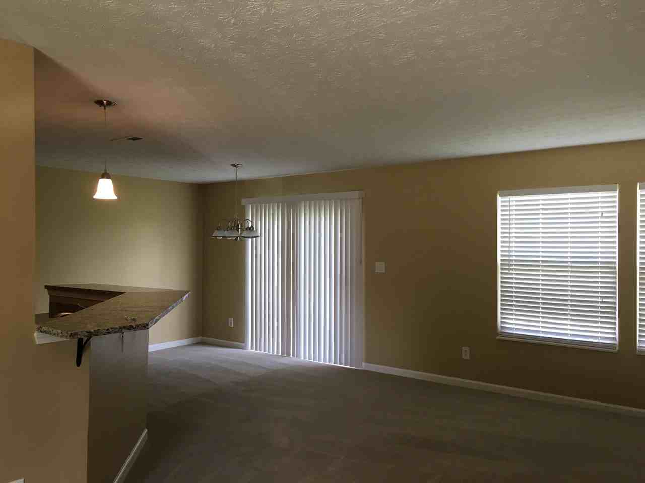 5675 Glass Chimney Ln - Photo 3 of 9