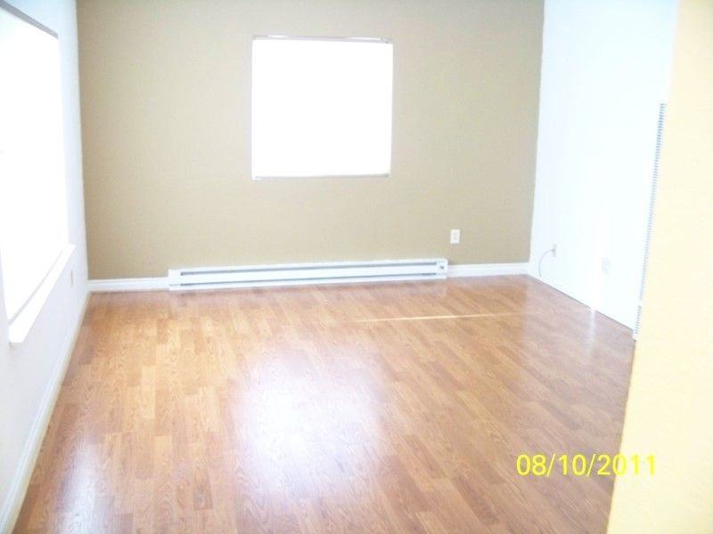 414 Lavina Avenue - Photo 2 of 4