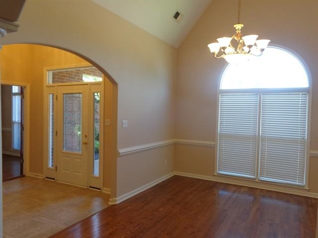 6581 Luxury Cove - Photo 2 of 12