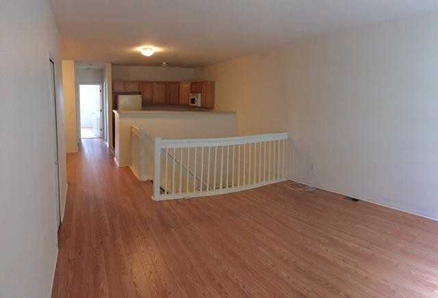 1021 Maiden Ln - Photo 3 of 4