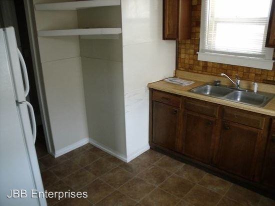 1612 15th Ave - Photo 3 of 7