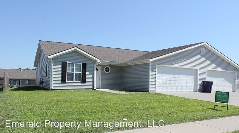 502 Stone Pointe Dr - Photo 2 of 31