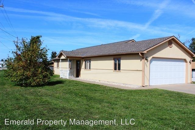 327 Stallion Cir - Photo 2 of 37